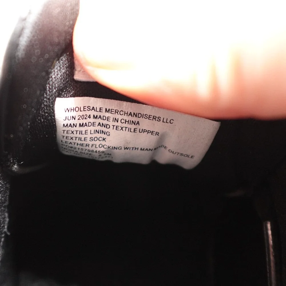 Falls Creek Women's Size 8.5 M Black Nora Sneakers Gum NWT 45 MSRP‎
